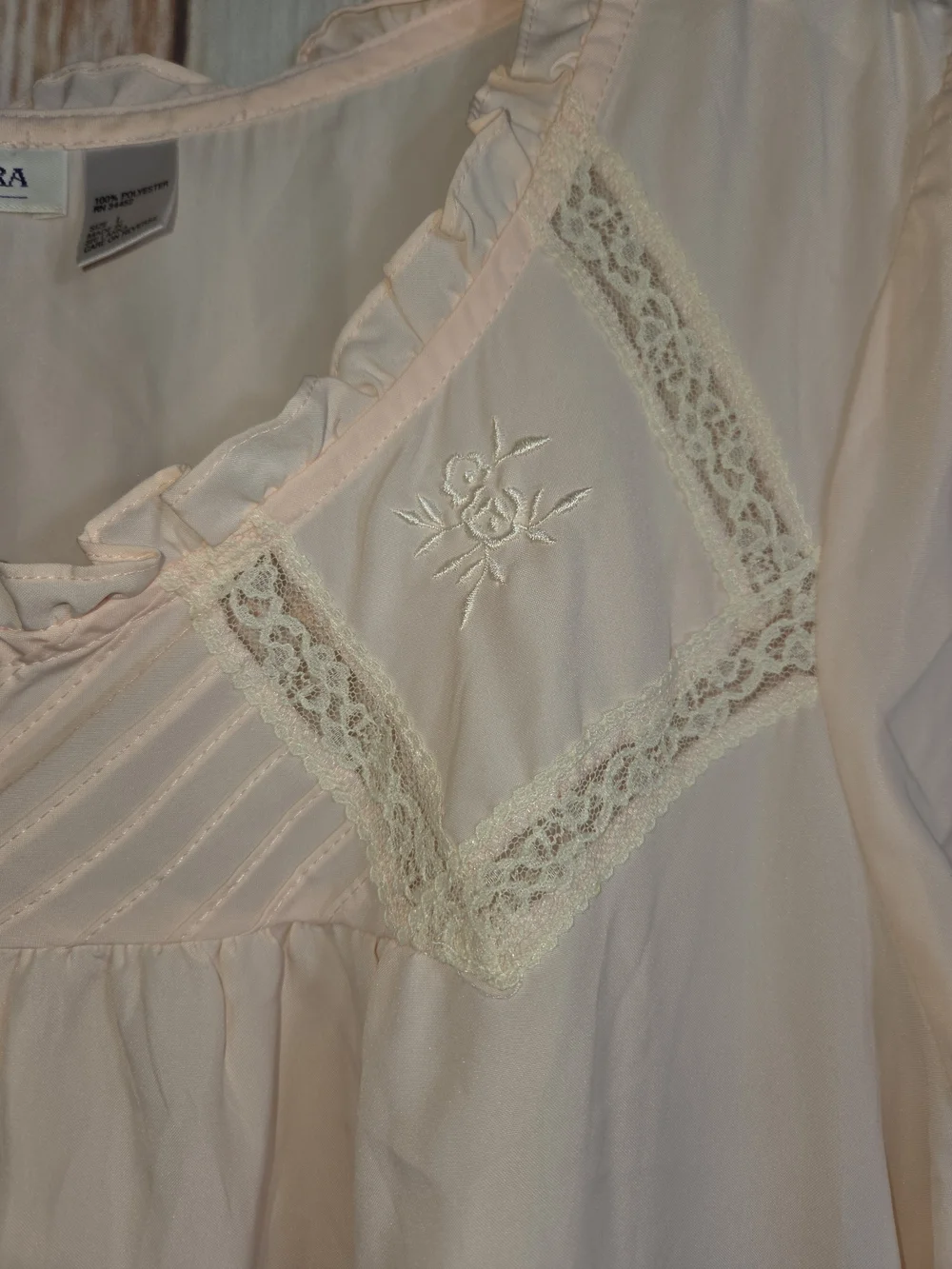 Glenflora Vintage Pale Blush Short-Sleeve Lace-Trim Nightgown